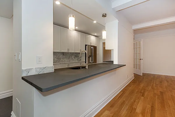 Rented by Rita S Citrin, LREB | media 7