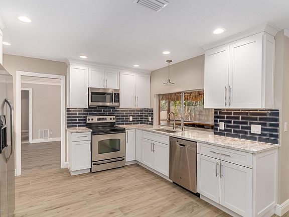 3rd image of 345 Lynn Ave