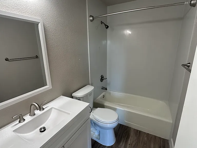 27 Panorama Dr #C — Photo 6