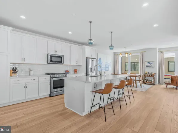 3001 Sedgeview Walk #147, Philadelphia, PA 19125