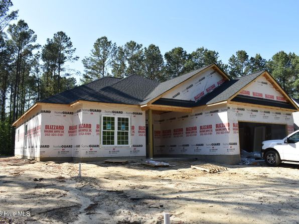 1750 Walnut Run Drive, Deep Run, NC 28525