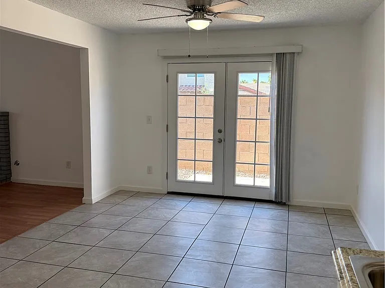 118 Blueberry Ln — Photo 7
