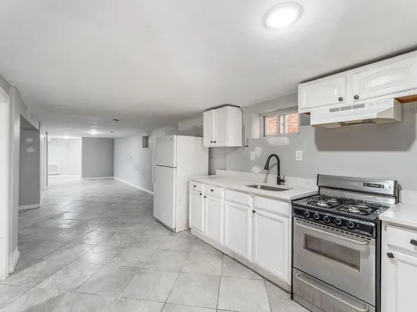 35 Lexington Avenue image 15 of 30