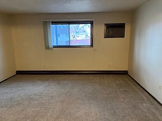 4th image of 417 N Oakley St APT 2