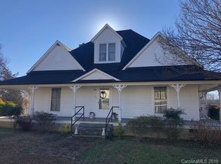 174 N Thomas Ln, Stony Point, NC 28678