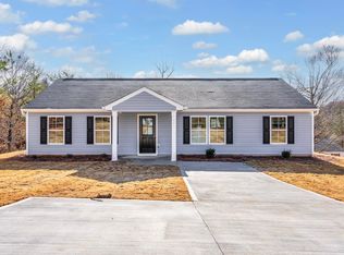 402 Starboard Ct, Greenville, SC 29617