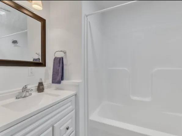 43 Nordan St, Angier, NC 27501