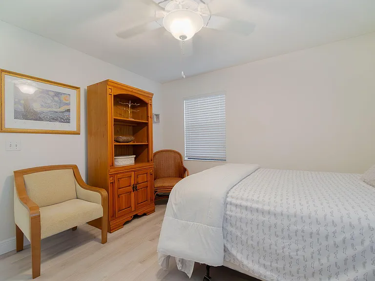 1073 Goldenrod Rd — Photo 21