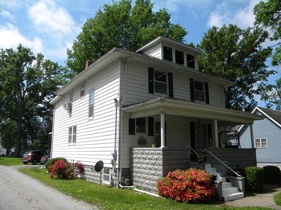 1st image of 365 E Poplar St