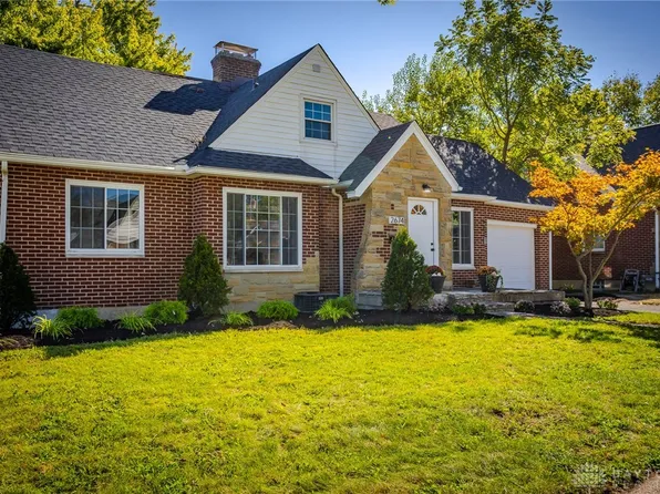 2674 Rugby Rd, Dayton, OH 45406