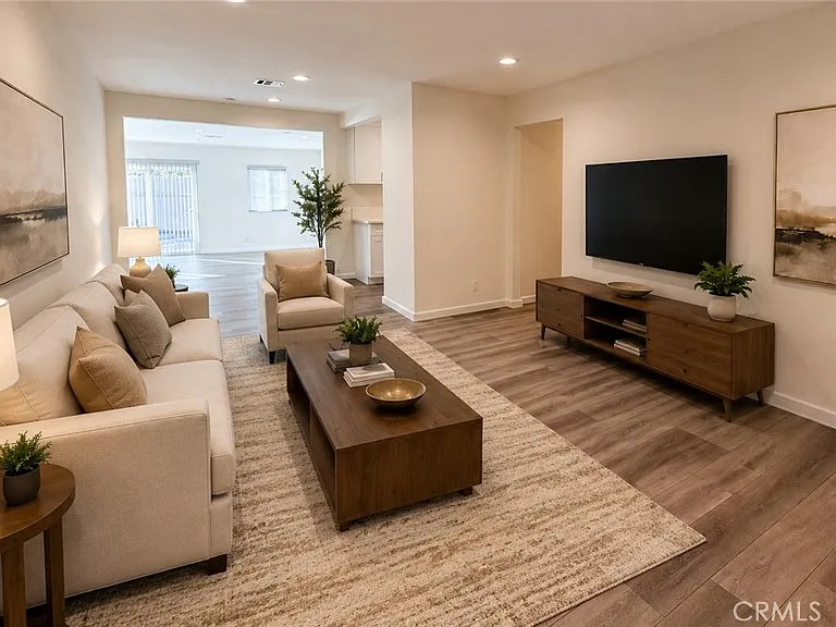 6203 Goodland Ave — Photo 4