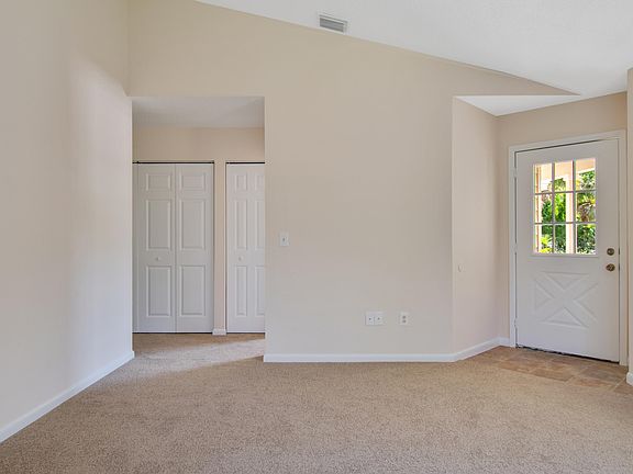 5th image of 100 Coral Reef Ct N