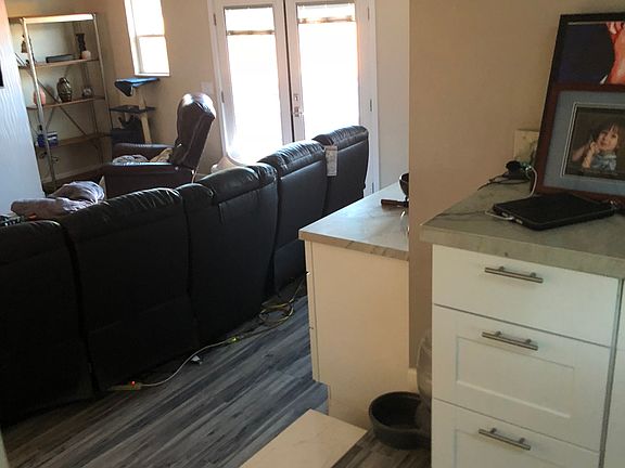 2nd image of 1287 Kresky Way