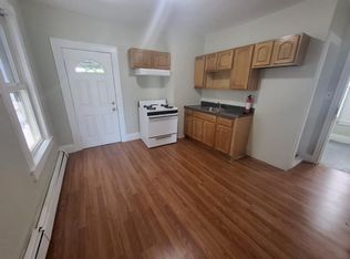 257 S 8th St FLOOR 2, Newark, NJ 07103