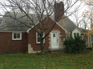 412 Chicago Dr, Holland, MI 49423