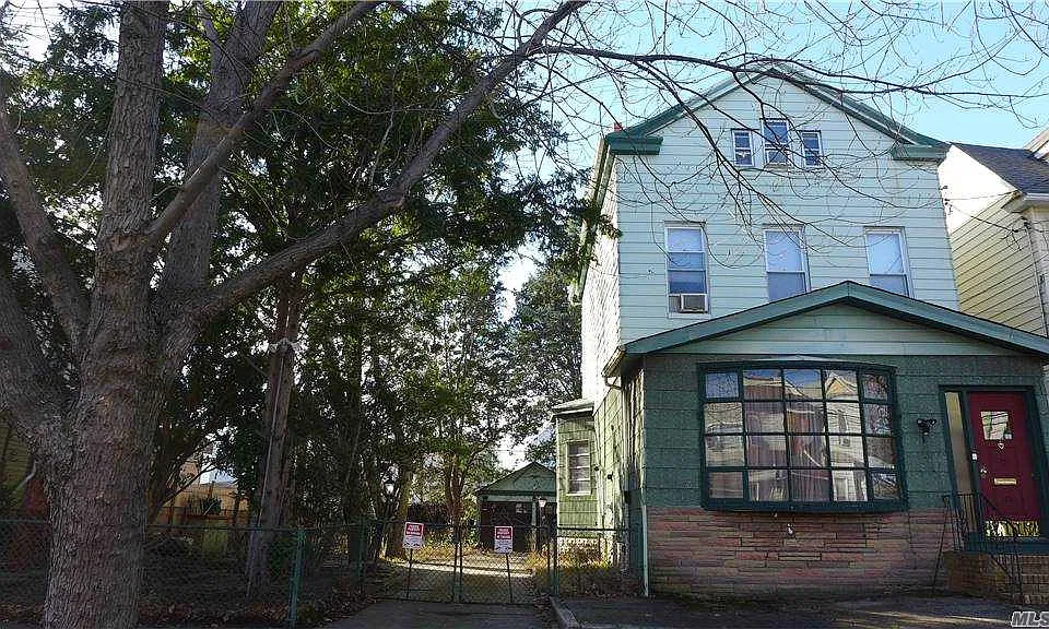 Building Photo 4