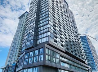 19 Western Battery Rd #703, Toronto, ON M6K 3N9