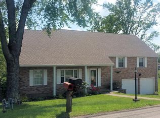 48 Holland Ave, North Parkersburg, WV 26104