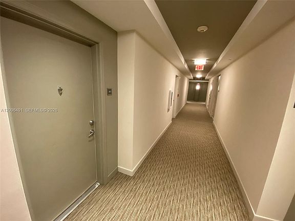 3rd image of 951 Brickell Ave APT 805
