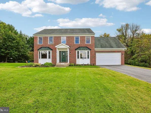 5301 Quail Creek Ct, Ijamsville, MD 21754