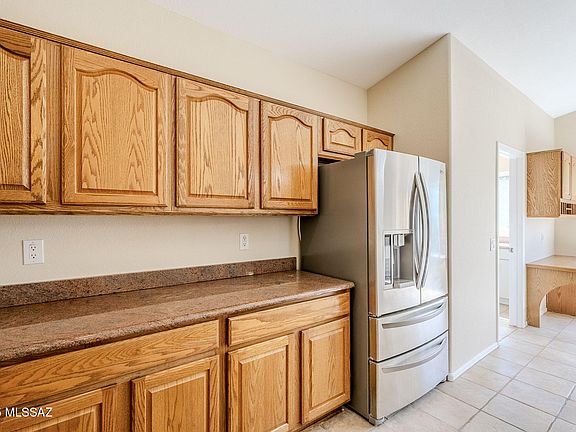 5th image of 1521 N Goldeneye Way