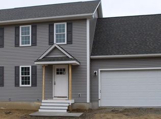 40 David St, Chicopee, MA 01020