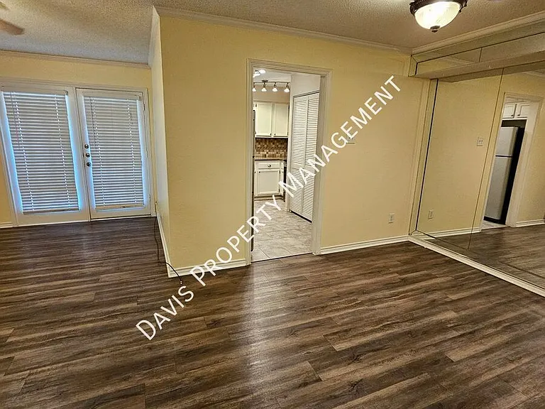 16301 Ledgemont Ln #174 — Photo 12