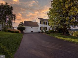 2359 Friesian Rd, York, PA 17406