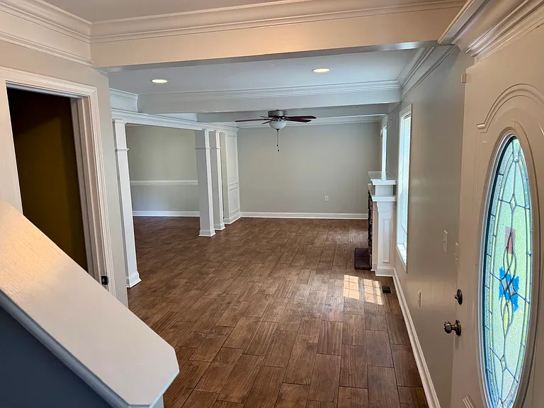 406 Vanguard St — Photo 13