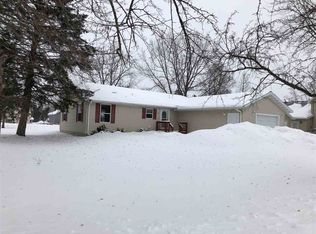 421 Jackson St, Mauston, WI 53948