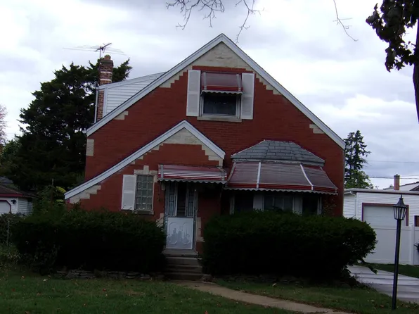 2512 S 14th Ave, Broadview, IL 60155