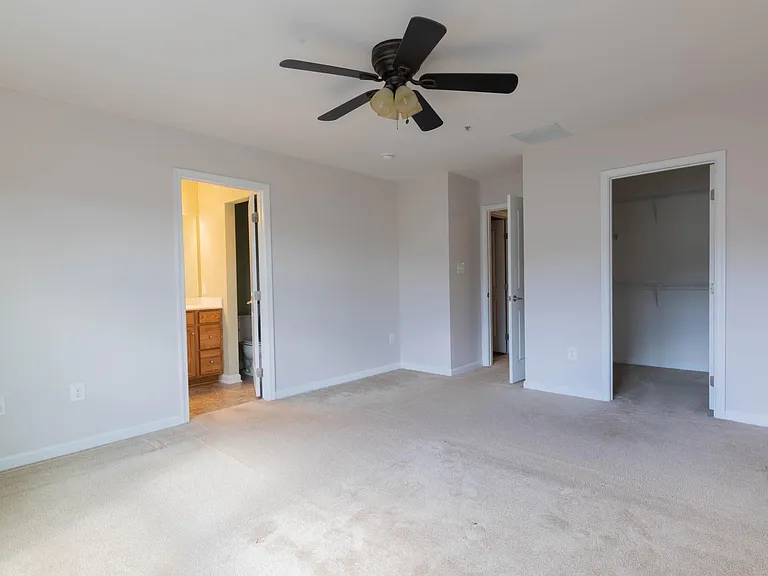 6407 Walcott Ln — Photo 5