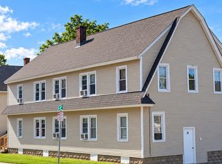 24 Dickinson St, Springfield, MA 01108
