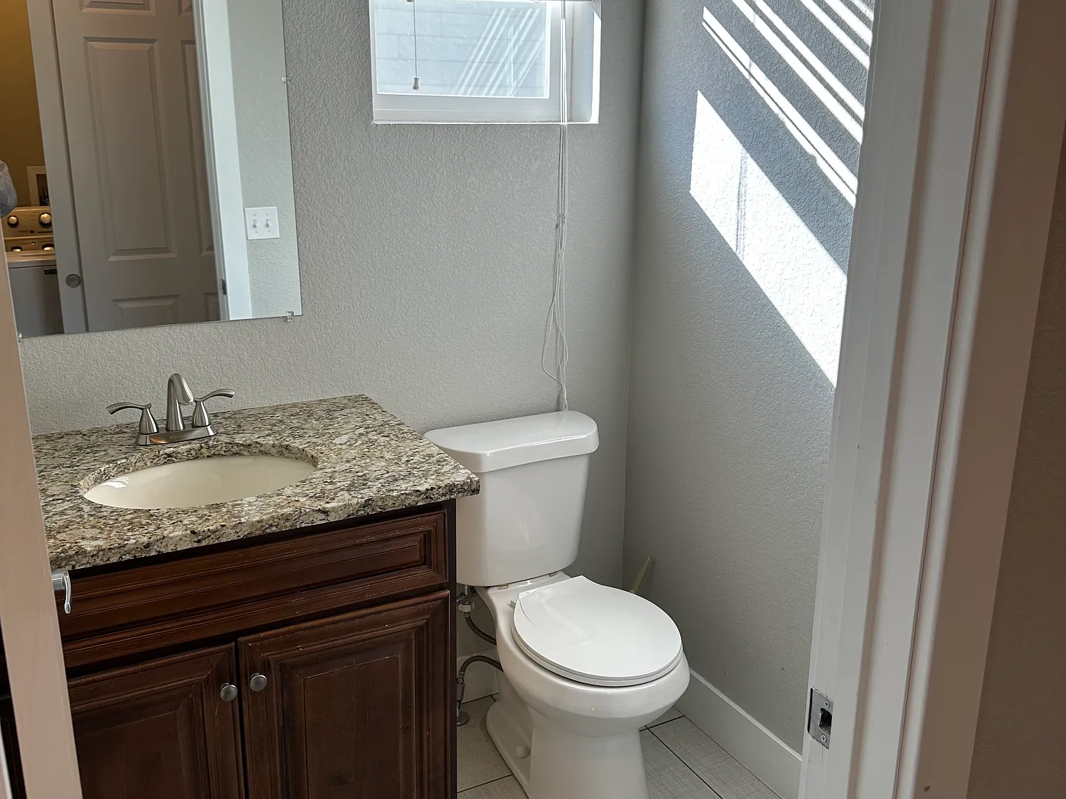 4 bed, 3284 sqft, $3,200 — Photo 4
