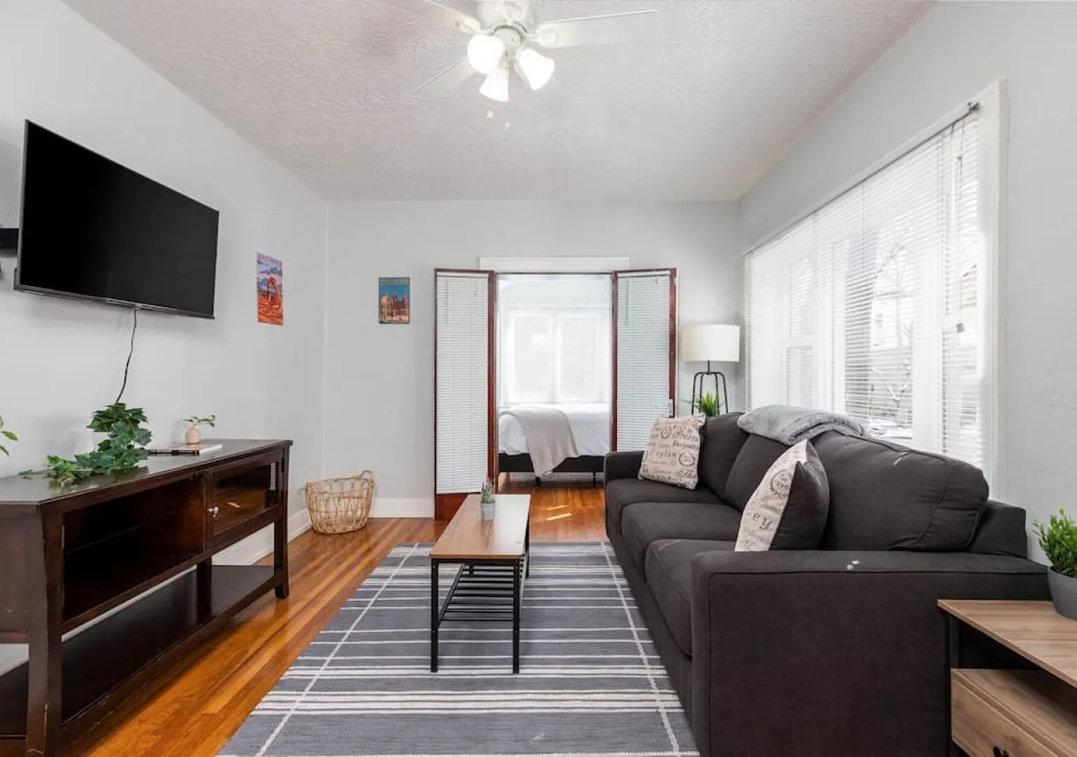 Historic Avenues Downtown Loft — Photo 3