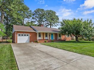 1040 Patrick Henry Way, Virginia Beach, VA 23455