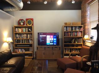836-402 Oak St, Winston Salem, NC 27101