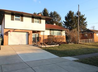 1808 Brinwood Ct, Columbus, OH 43232