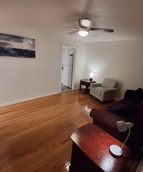 2202 S Cedar Ave — Photo 4