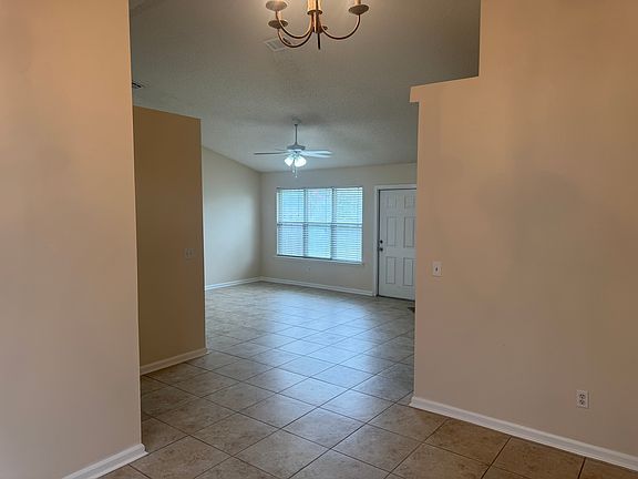 4th image of 2182 Farm Way