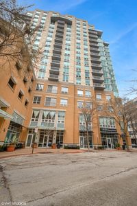 1640 Maple Ave APT 807, Evanston, IL, 60201