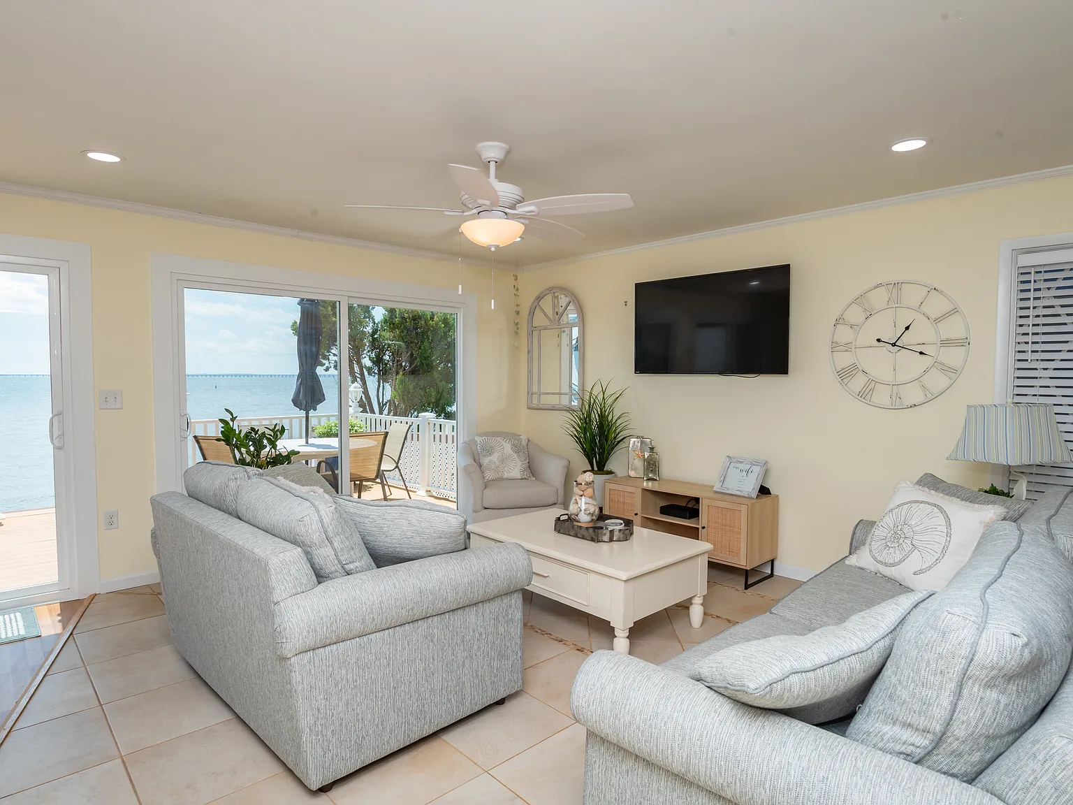 2 bed, 1425 sqft, $2,500 — Photo 4