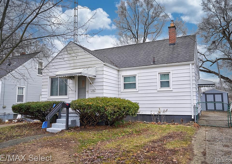 1st image of 530 Macdonald Ave
