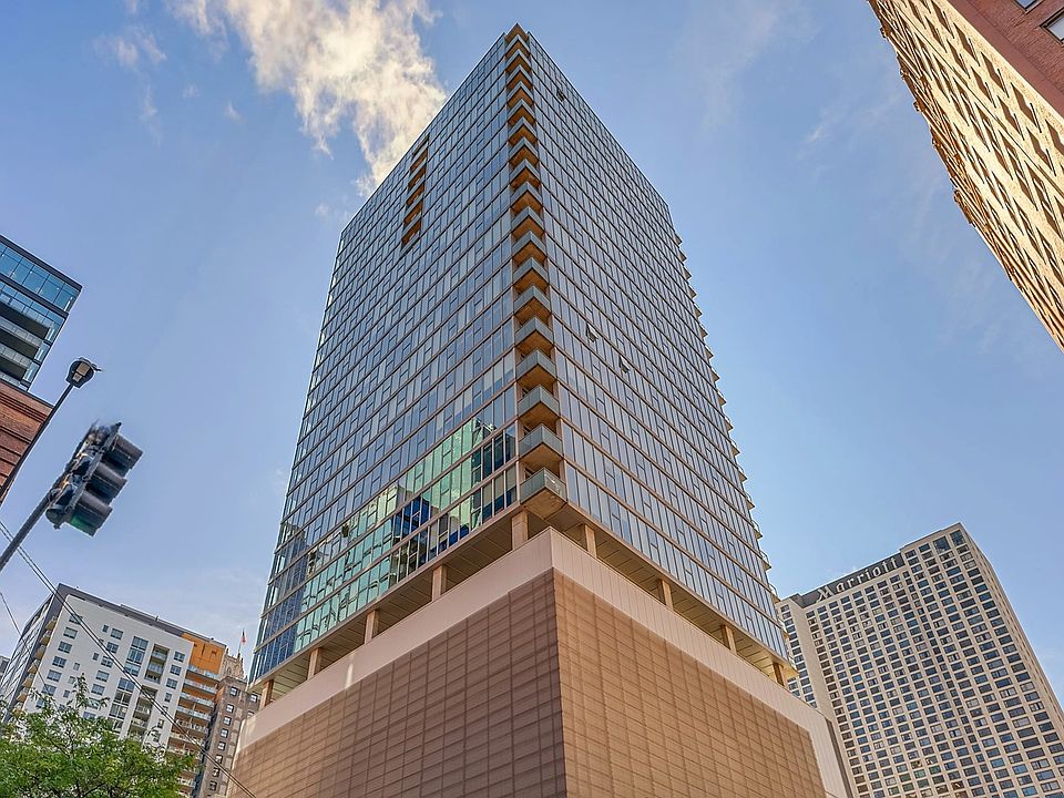 1st image of 550 N Saint Clair St APT 2602