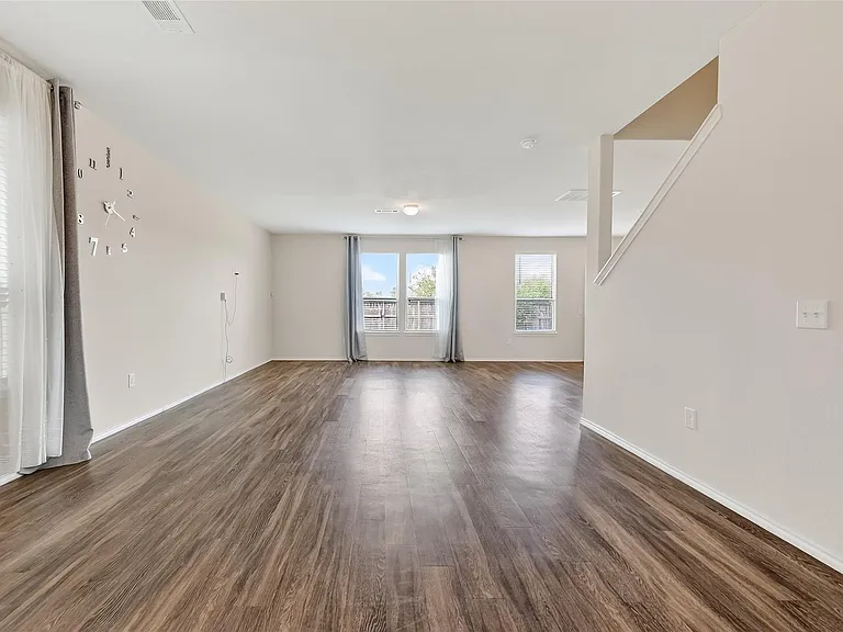 4418 Windmill Run Dr — Photo 31