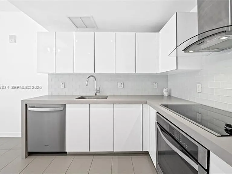 1600 NE 1st Ave #CU-2420 — Photo 9