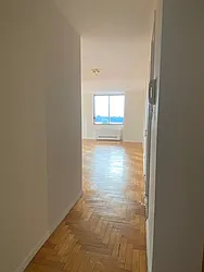 Rented by RELO REDAC INC.