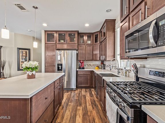 4th image of 2727 E UNIVERSITY Drive #99
