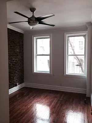 Rented by Bank Neary | media 73