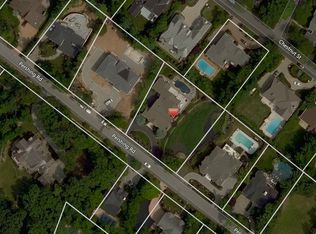 185 Pershing Rd, Englewood Cliffs, NJ 07632